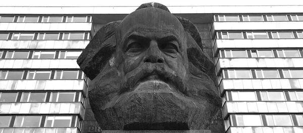 Busto de Carlos Marx - Sputnik Mundo