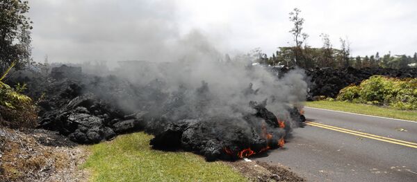 La lava del volcán Kilauea en Hawái, 5 de marzo de 2018 - Sputnik Mundo