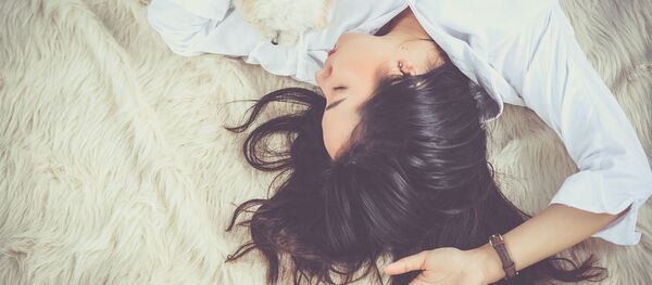 Una chica - Sputnik Mundo