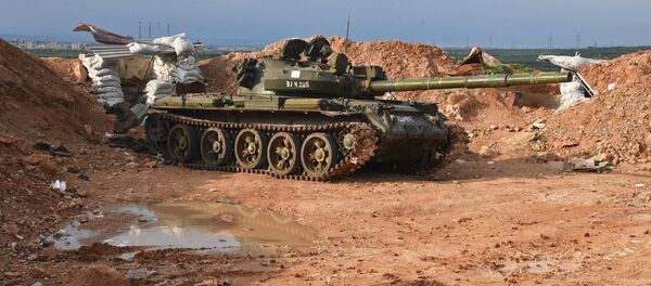 Un tanque T-62 en Siria, foto de archivo - Sputnik Mundo
