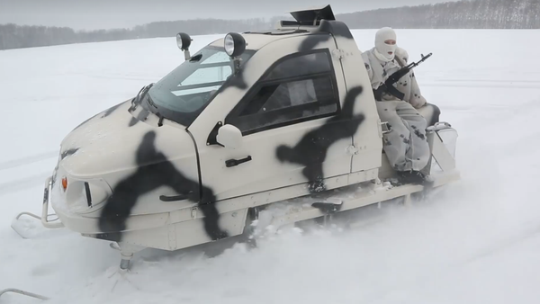 La novedosa motonieve rusa La novedosa motonieve rusa - Sputnik Mundo