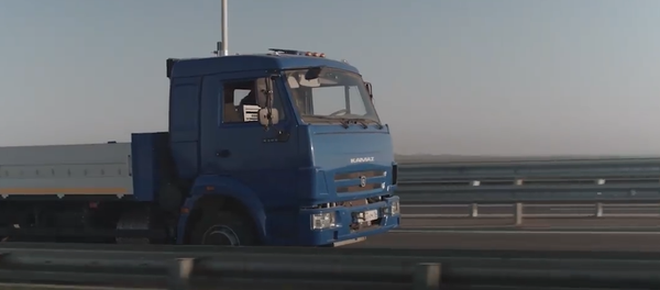 Vehículos autónomos se ponen a prueba cerca del puente de Crimea Vehículos autónomos se ponen a prueba cerca del puente de Crimea - Sputnik Mundo