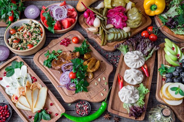 Platos en el restaurante Jachapuriya - Sputnik Mundo