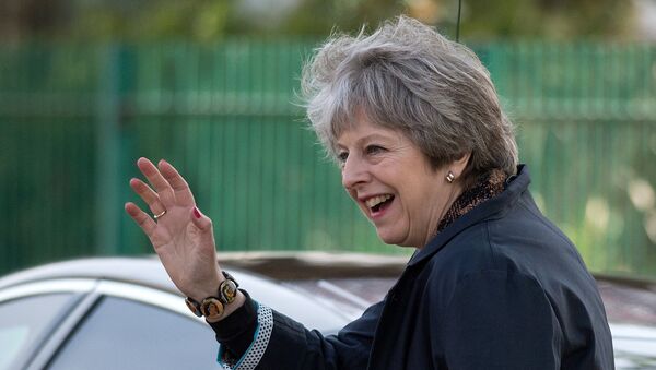 Theresa May, primera ministra británica - Sputnik Mundo