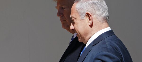 Donald Trump y Benjamín Netanyahu - Sputnik Mundo