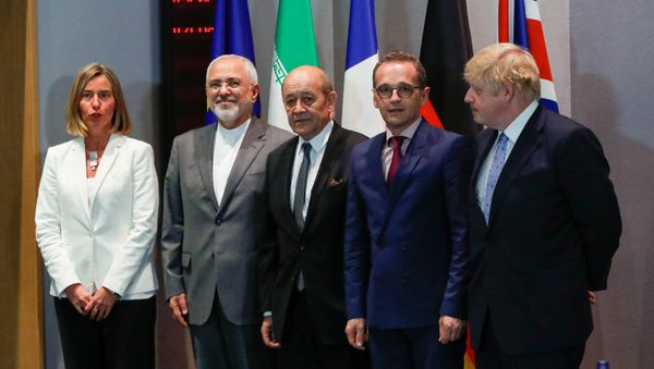 Federica Mogherini, Mohamad Yavad Zarif, Jean-Yves Le Drian, Heiko Maas y Boris Johnson Federica Mogherini, Mohamad Yavad Zarif, Jean-Yves Le Drian, Heiko Maas y Boris Johnson - Sputnik Mundo