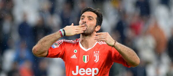 Gianluigi Buffon, el portero italiano - Sputnik Mundo