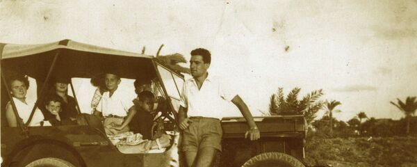 Eli Cohen en el canal de Suez - Sputnik Mundo