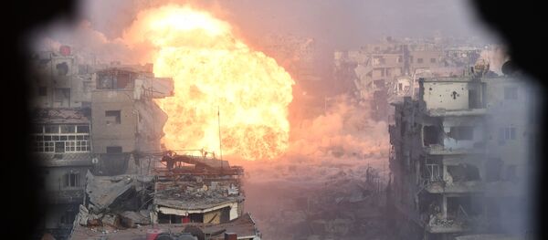 Las Fuerzas Armadas de Siria asaltan las posiciones de los terroristas a las afueras de Damasco - Sputnik Mundo