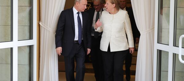 El presidente de Rusia, Vladímir Putin, y la canciller de Alemania, Angela Merkel El presidente de Rusia, Vladímir Putin, y la canciller de Alemania, Angela Merkel - Sputnik Mundo