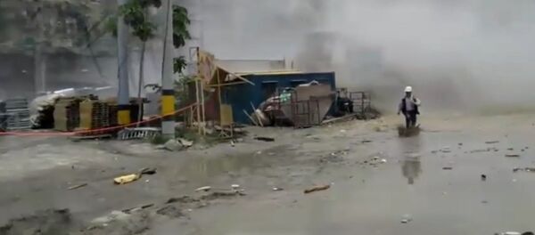 Publican un vídeo del derrumbe de una presa en Colombia - Sputnik Mundo