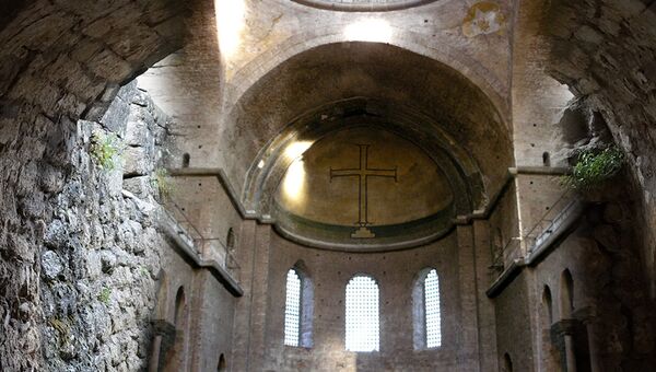 La interpretación artística de la estructura enterrada en la parte noroccidental de la fortaleza de Narín-Kalá - Sputnik Mundo