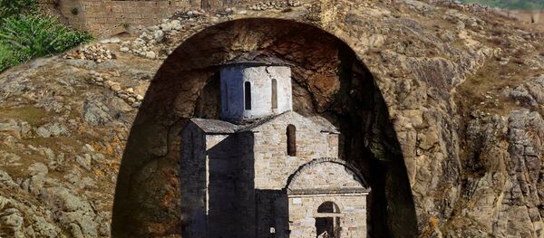 La interpretación artística de la estructura enterrada en la parte noroccidental de la fortaleza de Narín-Kalá - Sputnik Mundo