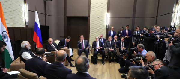 La consultas entre el primer ministro indio, Narendra Modi, y el presidente de Rusia, Vladímir Putin La consultas entre el primer ministro indio, Narendra Modi, y el presidente de Rusia, Vladímir Putin - Sputnik Mundo