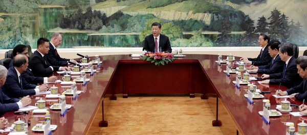 El presidente chino, Xi Jinping, en pleno discurso durante la reunión de la OCS - Sputnik Mundo