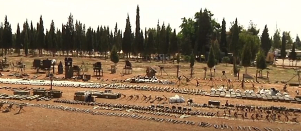 Detonadores indios y un TOW-2 de EEUU: hallan armas de fabricación extranjera en Homs - Sputnik Mundo