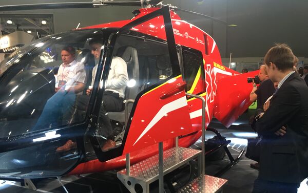 Helicóptero ligero VRT500 - Sputnik Mundo