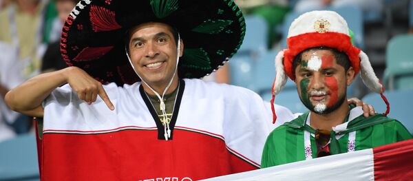 Hinchas mexicanos (archivo) - Sputnik Mundo