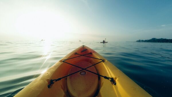 Kayak (imagen referencial) - Sputnik Mundo