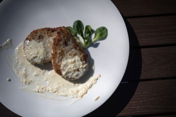 Un plato de pescado en el restaurante Rostov-papá - Sputnik Mundo