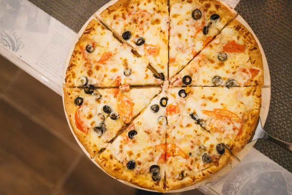 Una pizza en el restaurante Sicilia Una pizza en el restaurante Sicilia - Sputnik Mundo