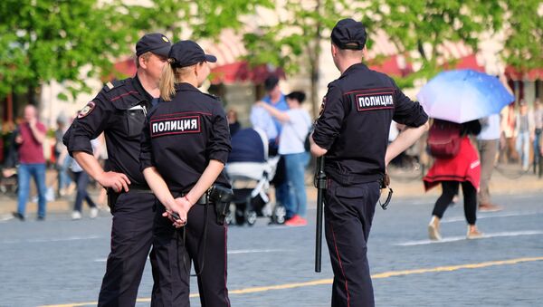 Agentes de policía en Moscú (archivo) Agentes de policía en Moscú (archivo) - Sputnik Mundo