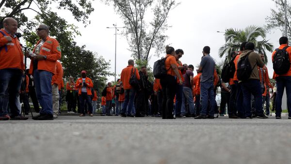 Huelga de trabajadores del petróleo de Brasil - Sputnik Mundo