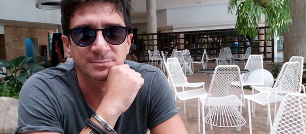 El cantante cubano David Blanco - Sputnik Mundo