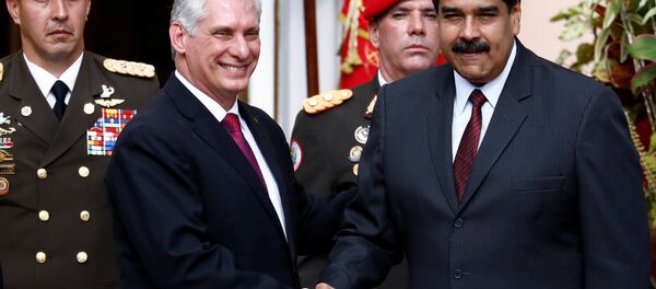 Miguel Díaz-Canel y su homólogo venezolano, Nicolás Maduro - Sputnik Mundo