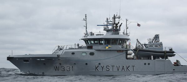 Un buque noruego durante los ejercicios Barents 2018 - Sputnik Mundo