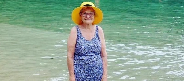¡La vida empieza después de los 90!: esta abuelita viajera no te dejará indiferente - Sputnik Mundo
