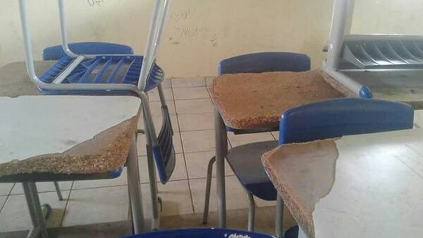 Degradación edilicia en una escuela del Estado de Pará, Brasil. - Sputnik Mundo