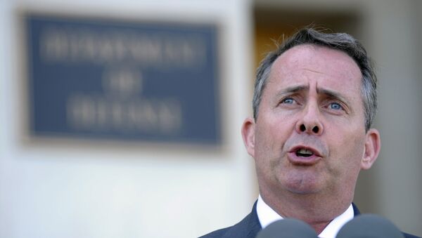 Liam Fox, ministro británico para el Comercio Internacional - Sputnik Mundo