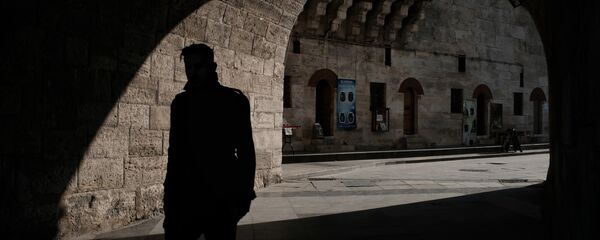 Un espía, imagen referencial - Sputnik Mundo