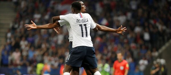 Ousmane Dembele y Paul Pogba de la selección francesa Ousmane Dembele y Paul Pogba de la selección francesa - Sputnik Mundo