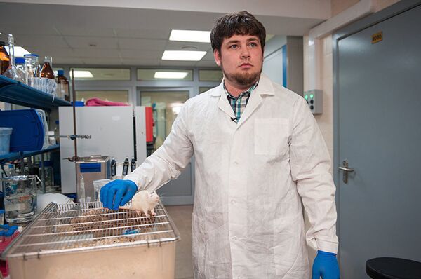 Maxim Abakúmov, el jefe del laboratorio Nanomateriales Biomédicos de la NUST MISIS - Sputnik Mundo