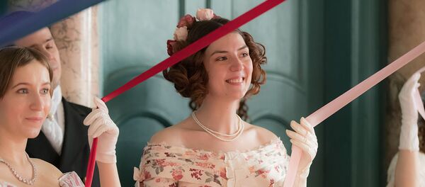 Las alegrías secretas de las jóvenes rusas, contadas por una de ellas - Sputnik Mundo