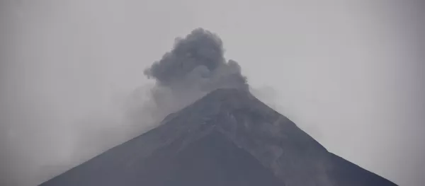 El volcán de Fuego en Guatemala El volcán de Fuego en Guatemala - Sputnik Mundo