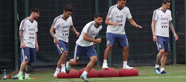 Entrenamiento de la selección argentina de fútbol - Sputnik Mundo