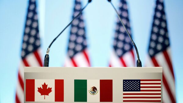 Las banderas de Canadá, México y EEUU - Sputnik Mundo