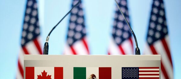 Las banderas de Canadá, México y EEUU - Sputnik Mundo