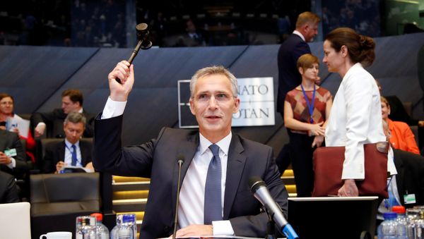 Jens Stoltenberg, secretario general de la OTAN, preside la reunión de los ministros de Defensa de la alianza Jens Stoltenberg, secretario general de la OTAN, preside la reunión de los ministros de Defensa de la alianza - Sputnik Mundo