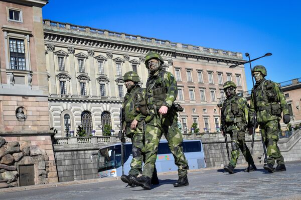 Reservistas suecos en Estocolmo Reservistas suecos en Estocolmo - Sputnik Mundo