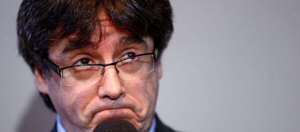 Carles Puigdemont, el expresidente del Gobierno catalán - Sputnik Mundo
