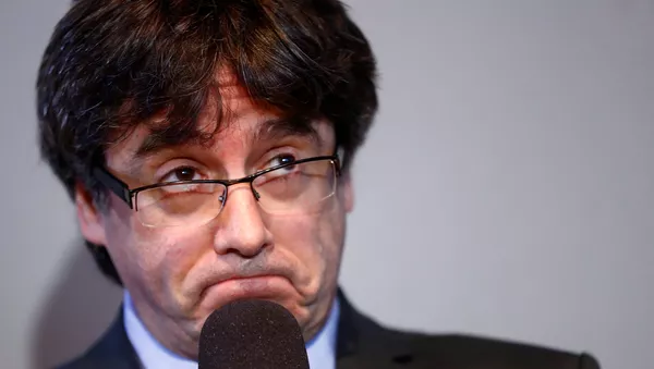 Carles Puigdemont, el expresidente del Gobierno catalán - Sputnik Mundo