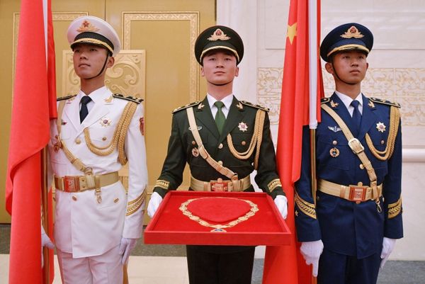 El máximo galardón estatal de China para el presidente ruso, Vladímir Putin El máximo galardón estatal de China para el presidente ruso, Vladímir Putin - Sputnik Mundo