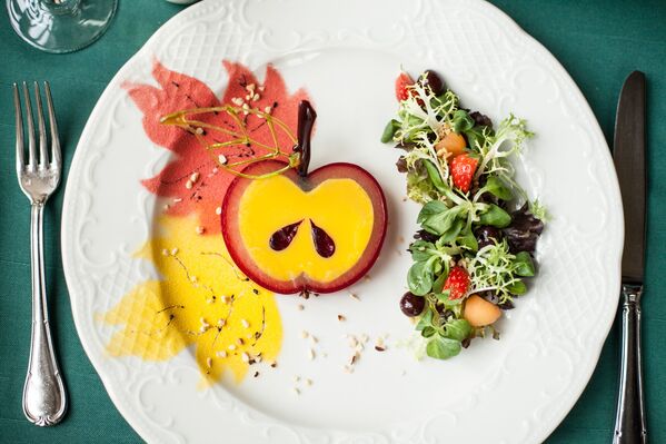 Hígado de pato en la cafetería Pushkin - Sputnik Mundo