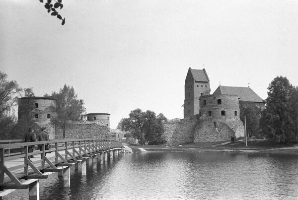El castillo de Trakai (siglo XIV), antigua capital del Gran Ducado de Lituania - Sputnik Mundo