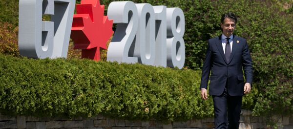 Giuseppe Conte, el nuevo primer ministro de Italia, en Canadá Giuseppe Conte, el nuevo primer ministro de Italia, en Canadá - Sputnik Mundo