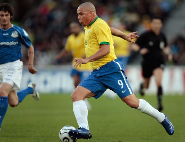 Ronaldo Nazario, futbolista brasileño - Sputnik Mundo